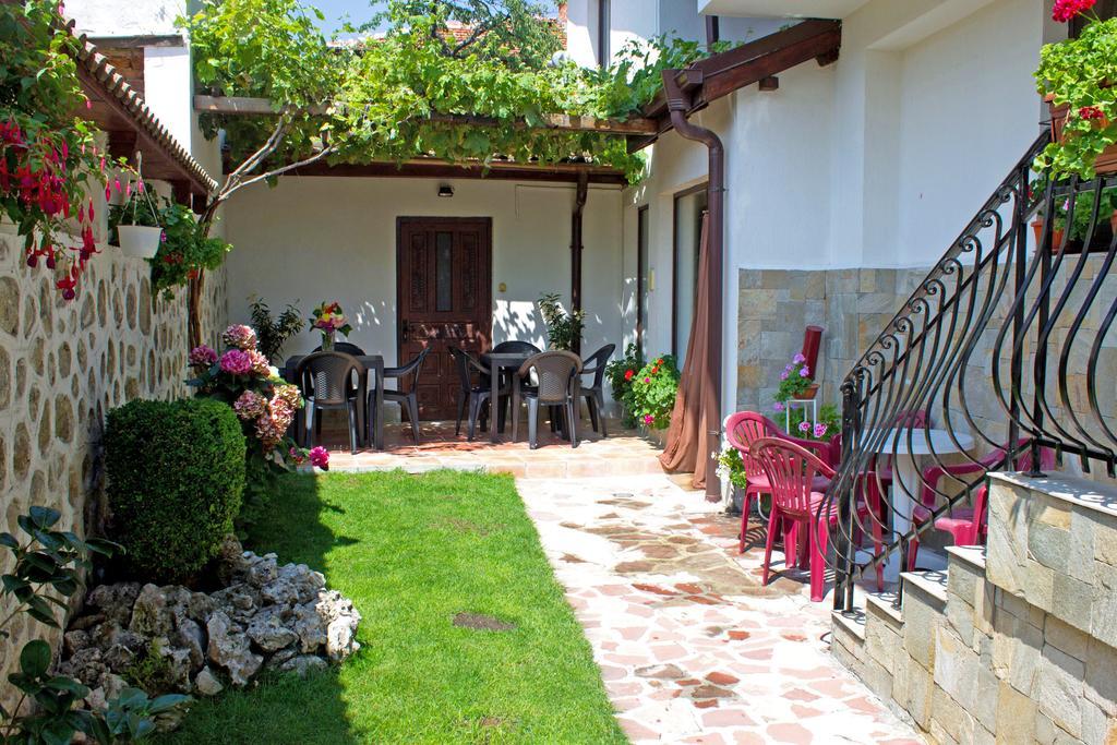 Bizev Hotel Bansko Exterior foto