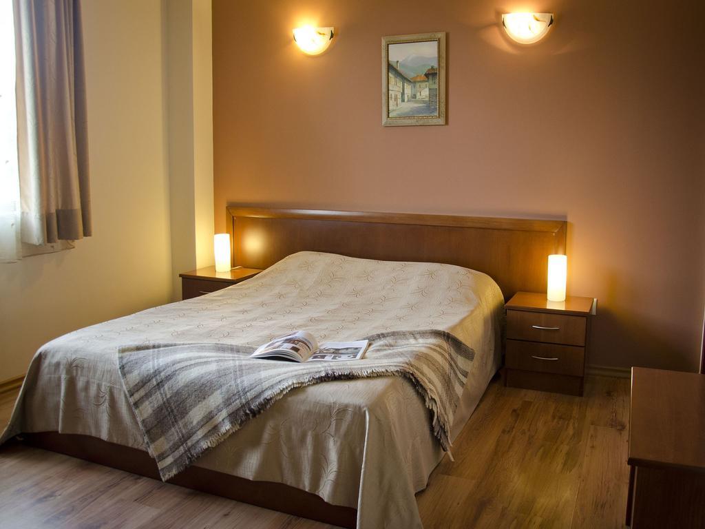 Bizev Hotel Bansko Zimmer foto